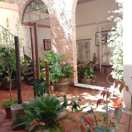 La Stazione & Garden サッサリ